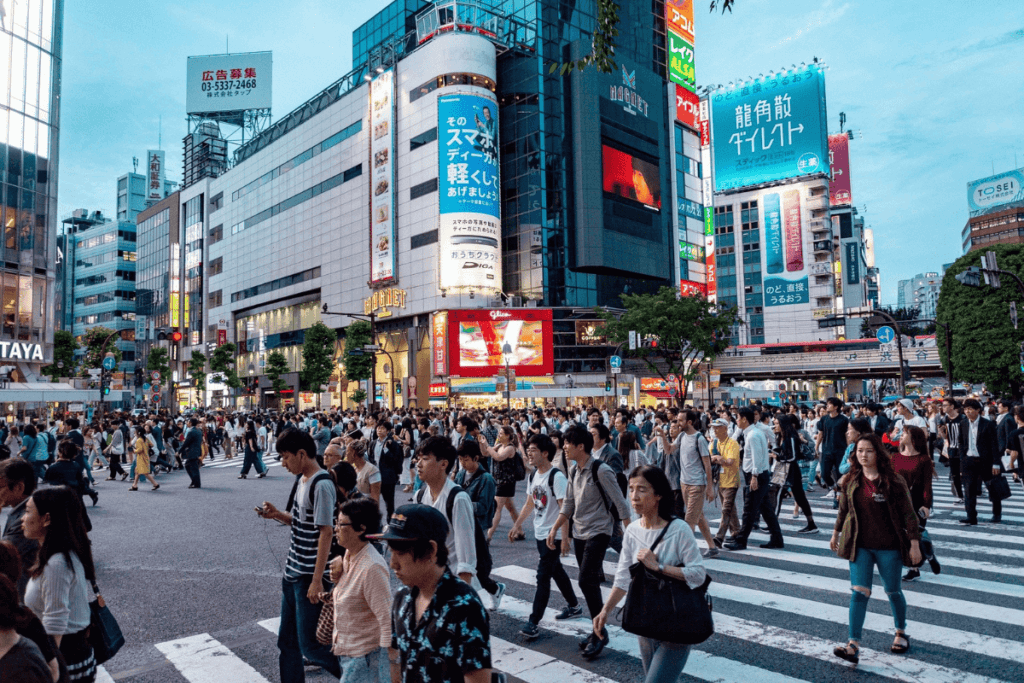 日本の人混み